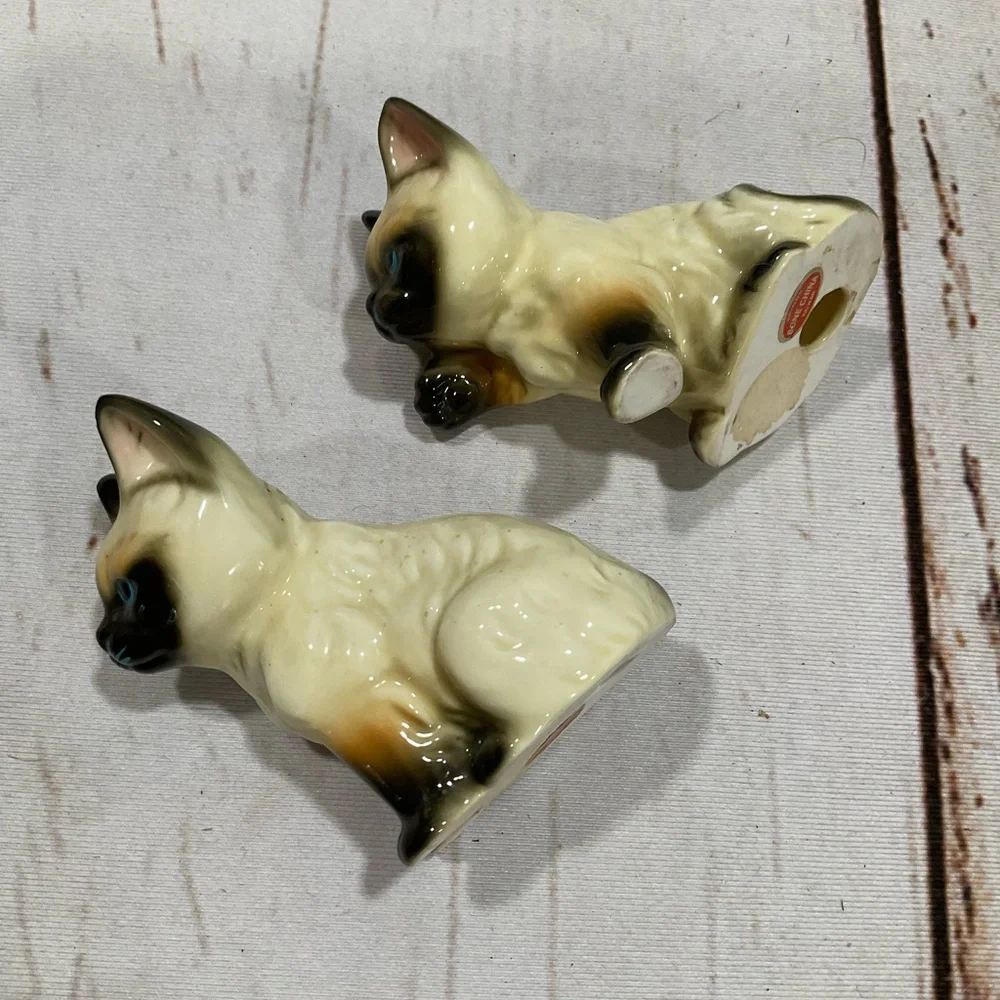 VINTAGE BRINNS BONE CHINA SIAMESE‎ KITTENS